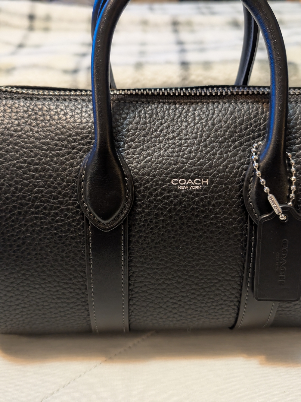 Coach Compass 25 Black Pebble Leather New - Picture 2 of 5